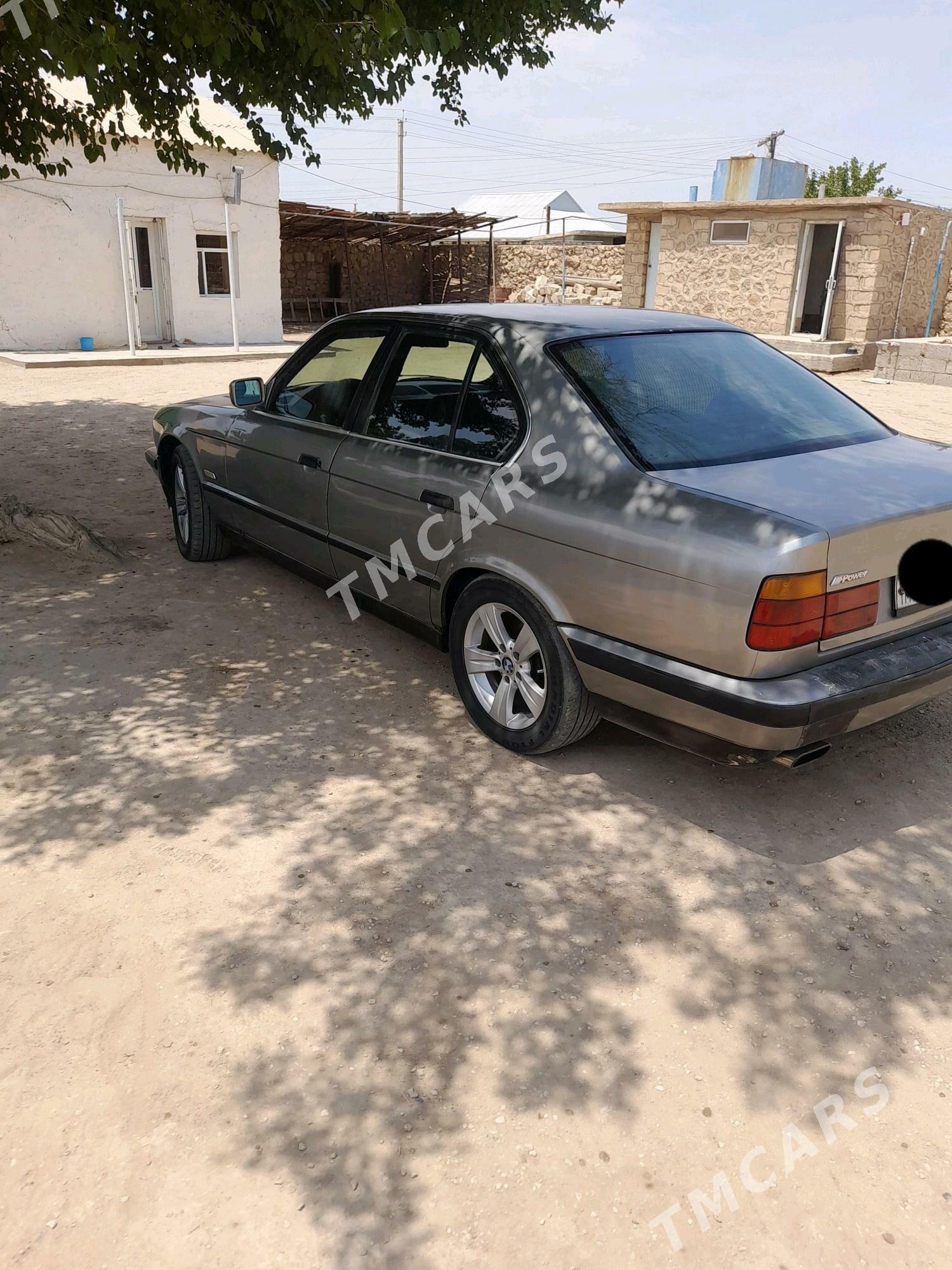 BMW 535 1989 - 39 000 TMT - Джебел - img 5