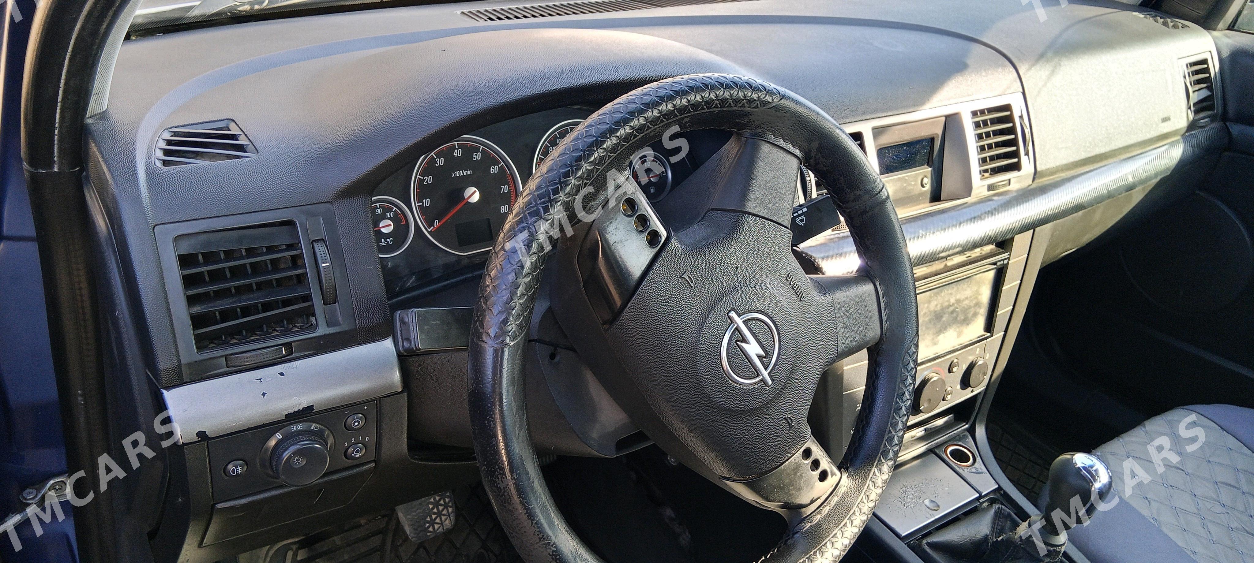 Opel Vectra 2002 - 70 000 TMT - Гурбансолтан Едже - img 4