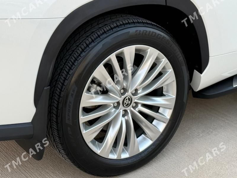 Toyota Highlander 2022 - 685 000 TMT - Бедев - img 6