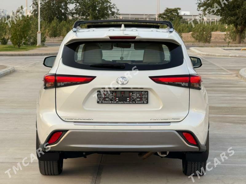 Toyota Highlander 2022 - 685 000 TMT - Бедев - img 5