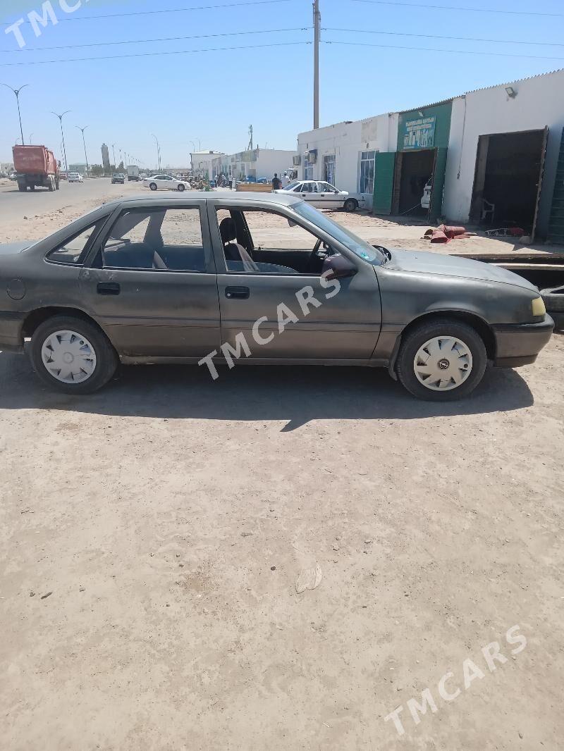 Opel Vectra 1988 - 17 000 TMT - Boldumsaz - img 2