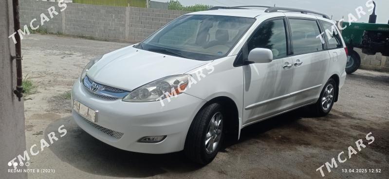 Toyota Sienna 2005 - 200 000 TMT - Kerki - img 2