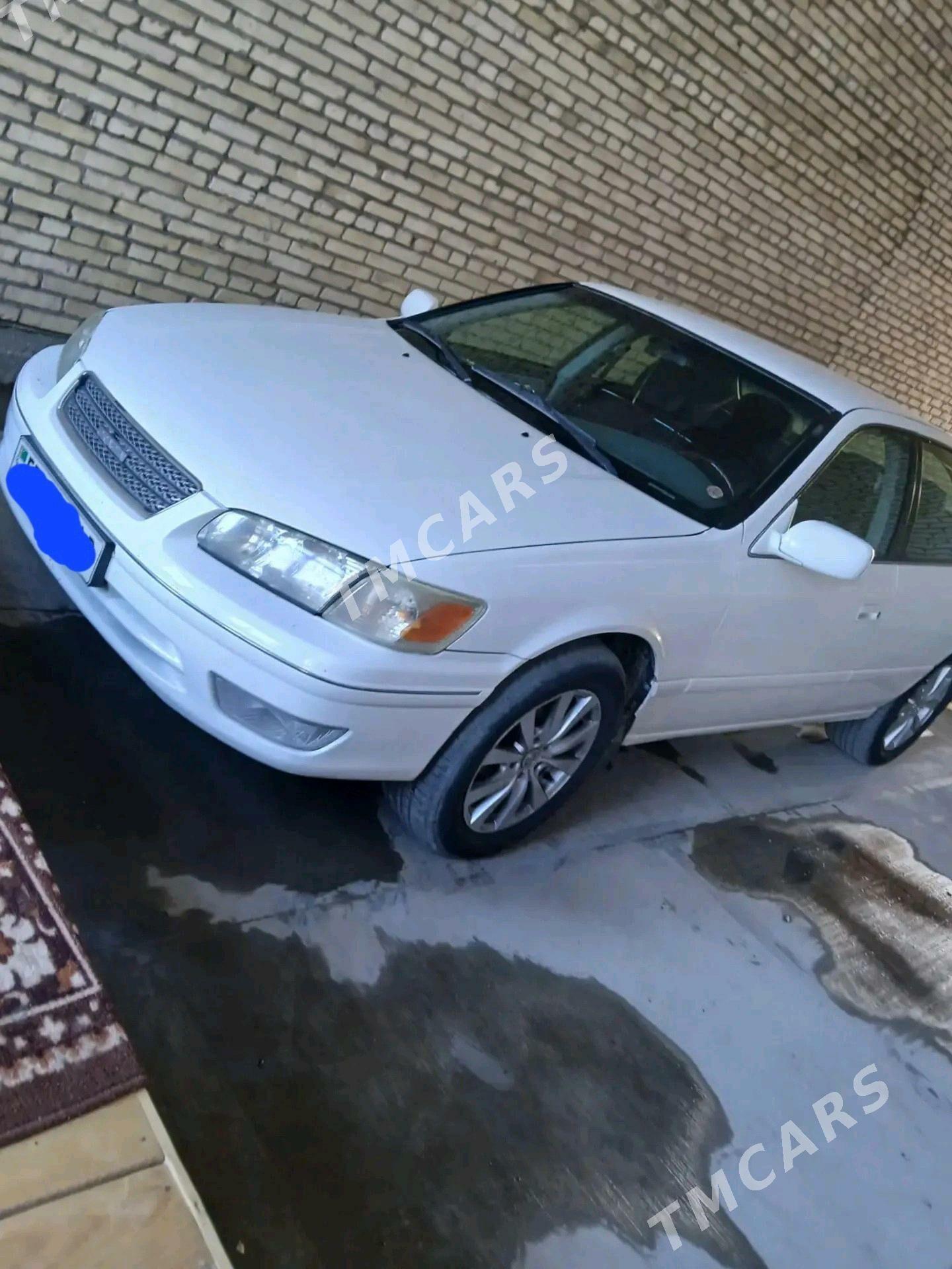 Toyota Camry 1999 - 140 000 TMT - Дянев - img 5