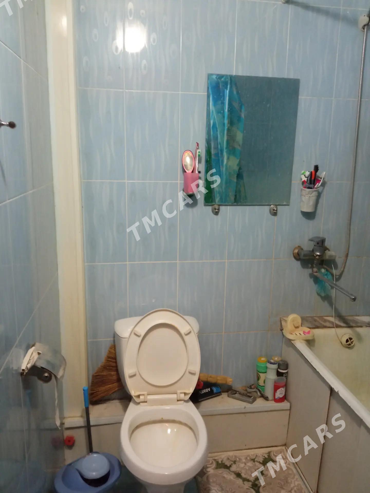 Продаю квартиру 2-ой микрорайо - Türkmenabat - img 5