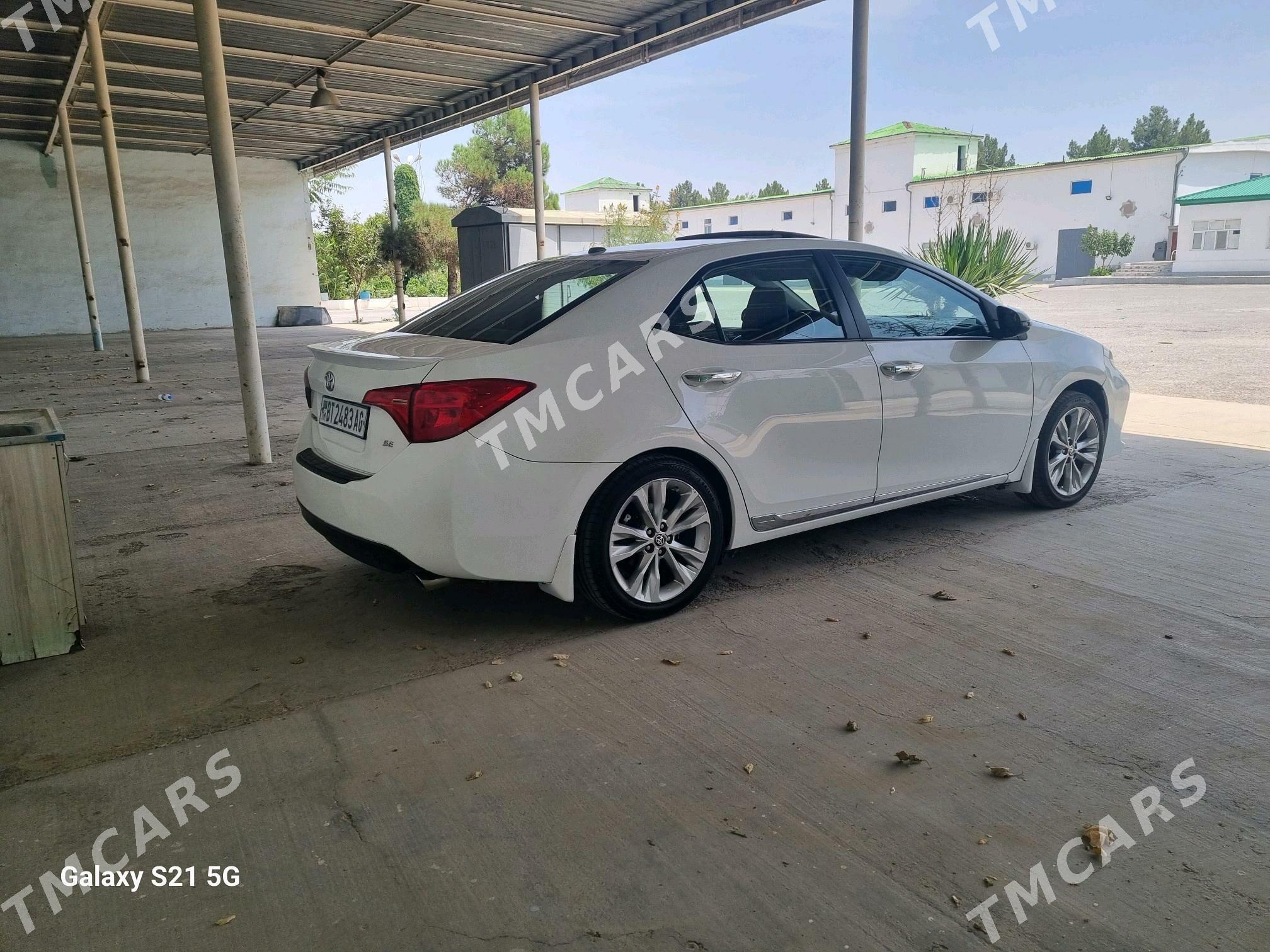 Toyota Corolla 2018 - 225 000 TMT - Aşgabat - img 4