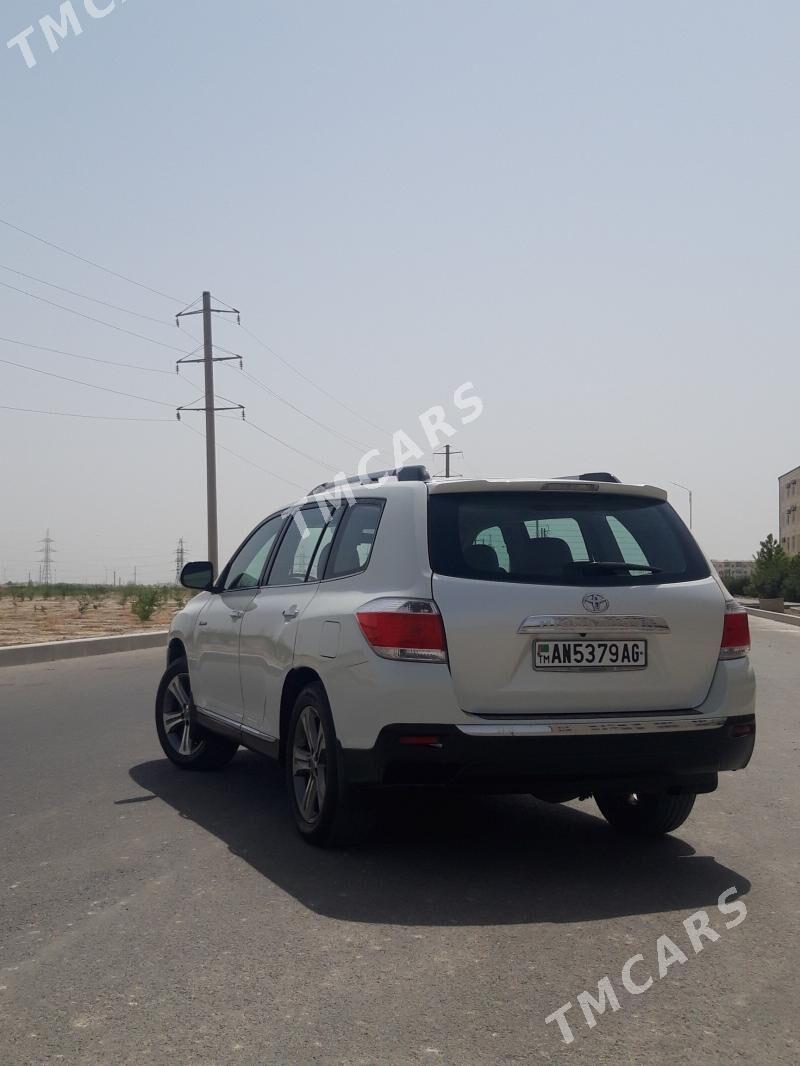 Toyota Highlander 2012 - 310 000 TMT - Büzmeýin GRES - img 3