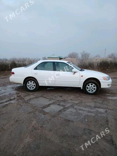 Toyota Camry 2000 - 140 000 TMT - етр. Туркменбаши - img 4