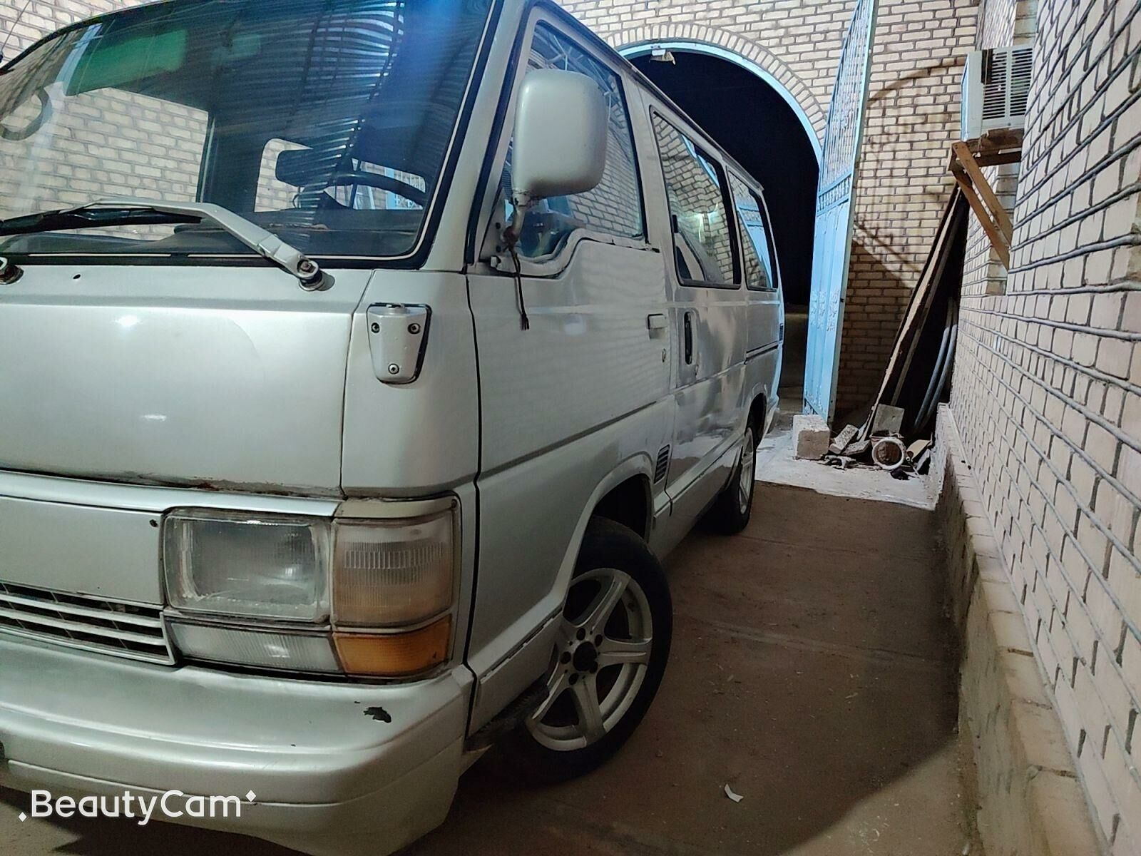 Toyota Hiace 1988 - 53 000 TMT - Мургап - img 2
