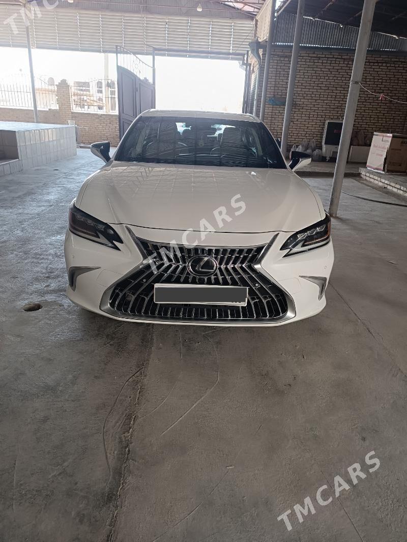 Lexus ES 350 2020 - 560 000 TMT - Мары - img 8