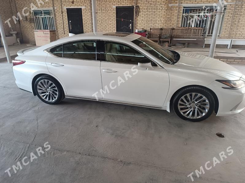 Lexus ES 350 2020 - 560 000 TMT - Мары - img 3