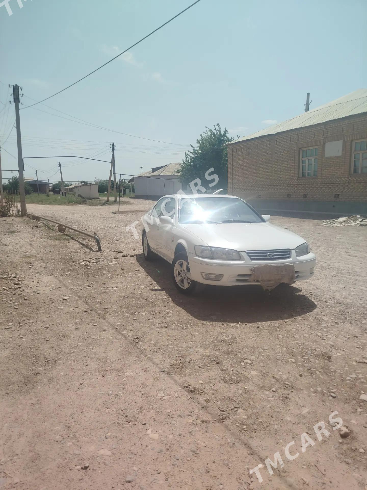 Toyota Camry 1998 - 112 000 TMT - Теджен - img 3