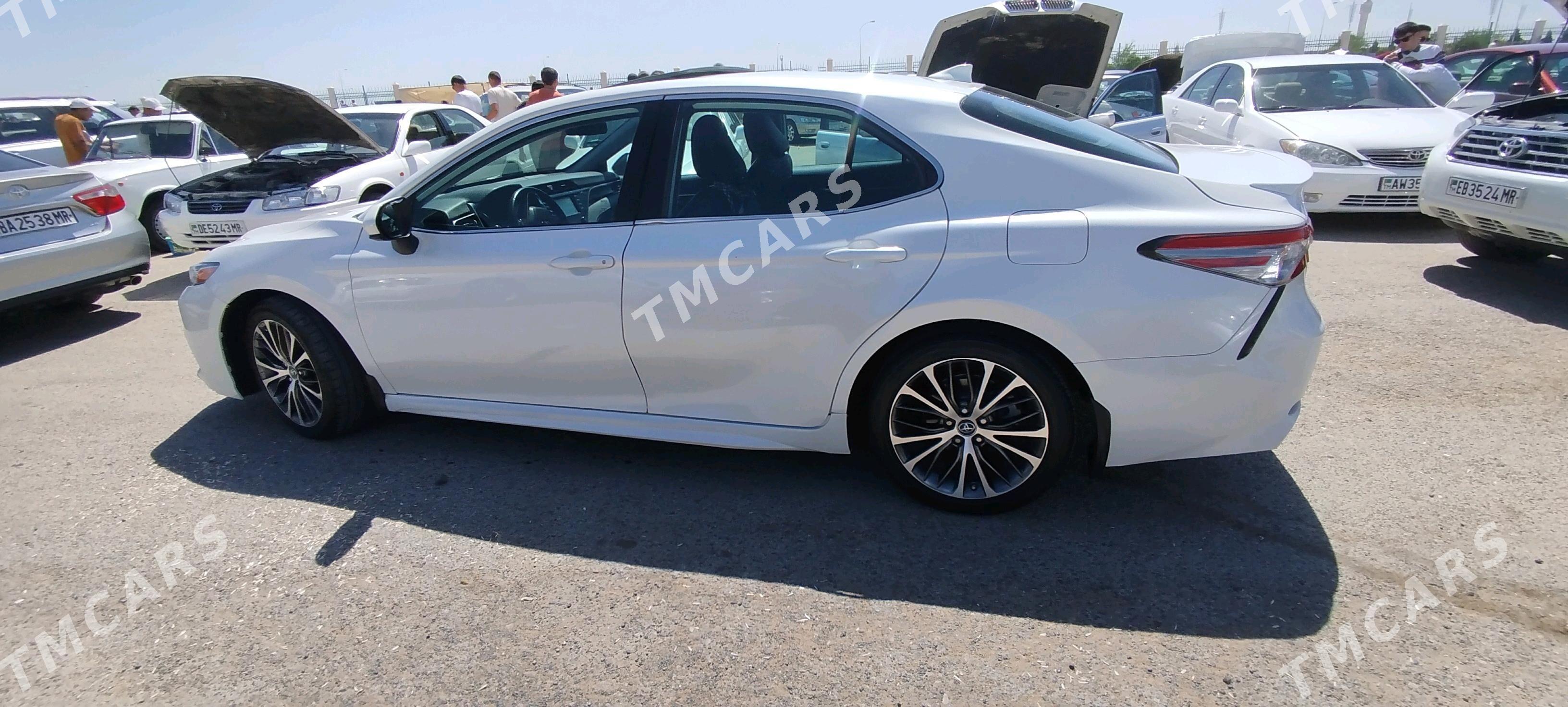 Toyota Camry 2020 - 310 000 TMT - Мары - img 4
