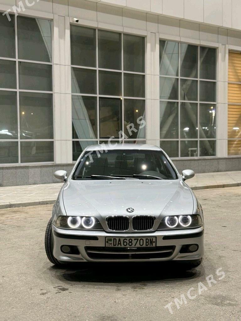 BMW E39 2002 - 135 000 TMT - Балканабат - img 3