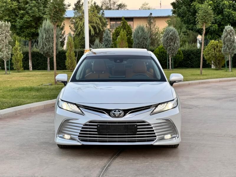 Toyota Camry 2023 - 595 000 TMT - Ашхабад - img 5