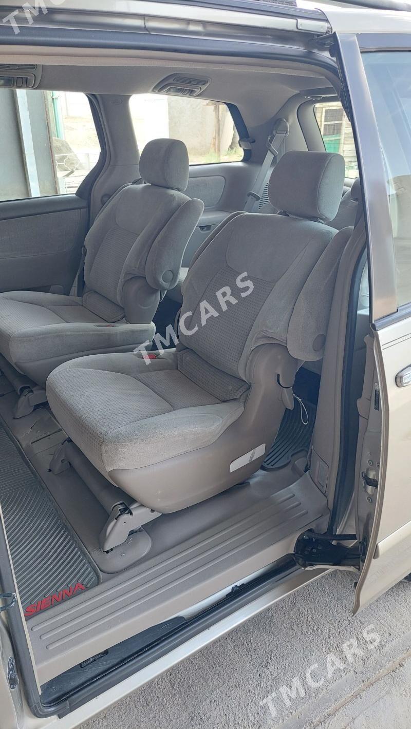 Toyota Sienna 2007 - 250 000 TMT - Гызыларбат - img 5