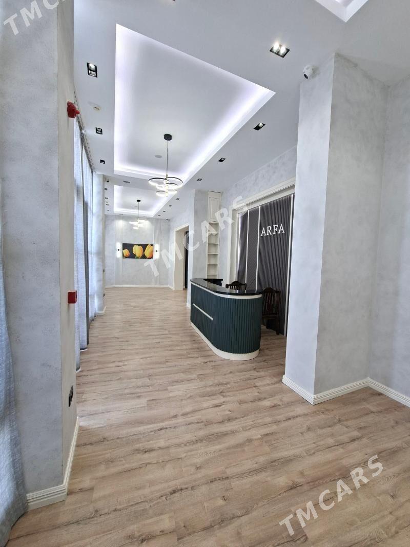 pomişeniýe помещения 165 m² - Moskowskiý köç. (10 ýyl abadançylyk şaýoly) - img 2