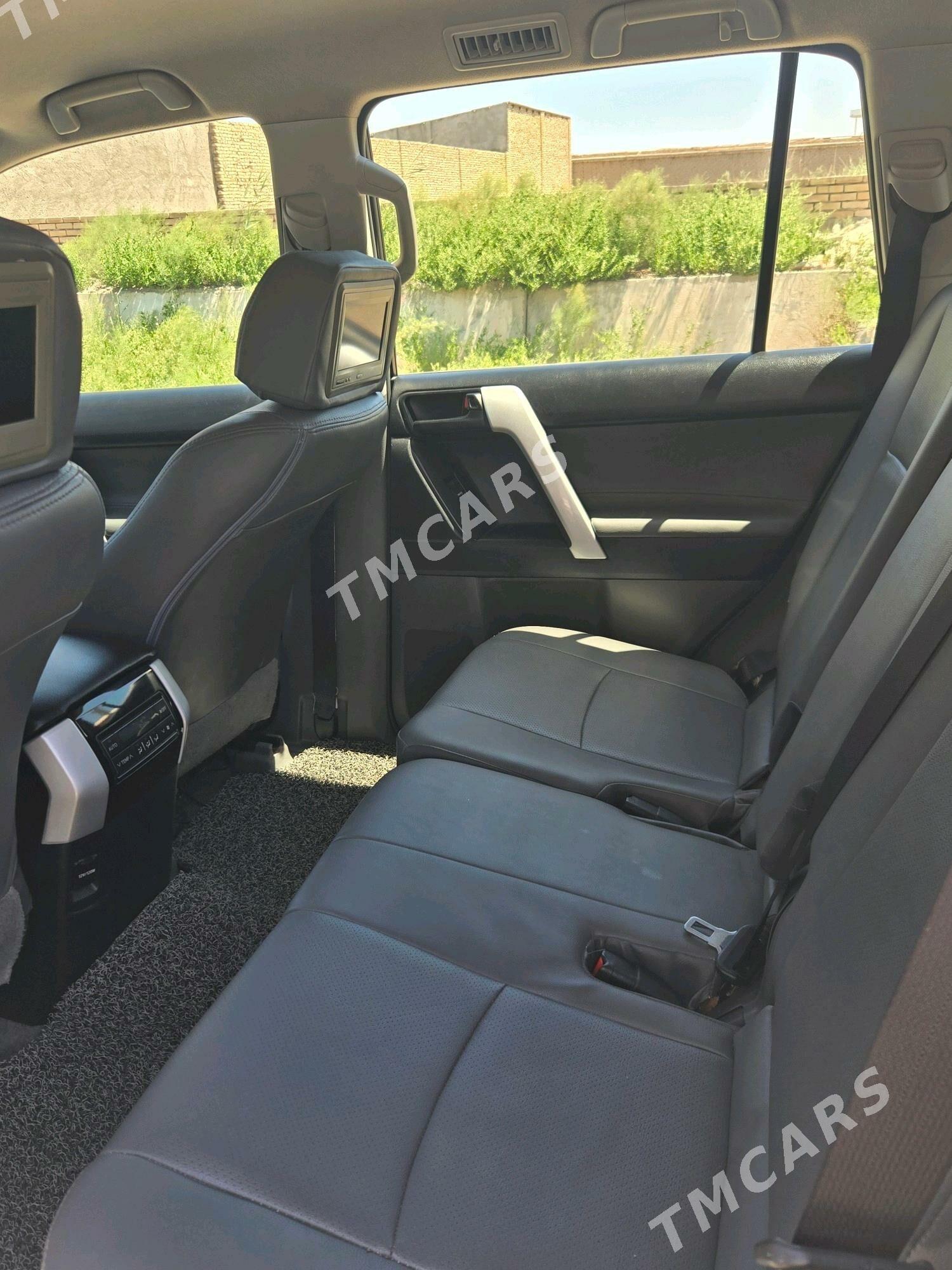 Toyota Land Cruiser Prado 2013 - 550 000 TMT - Daşoguz - img 4