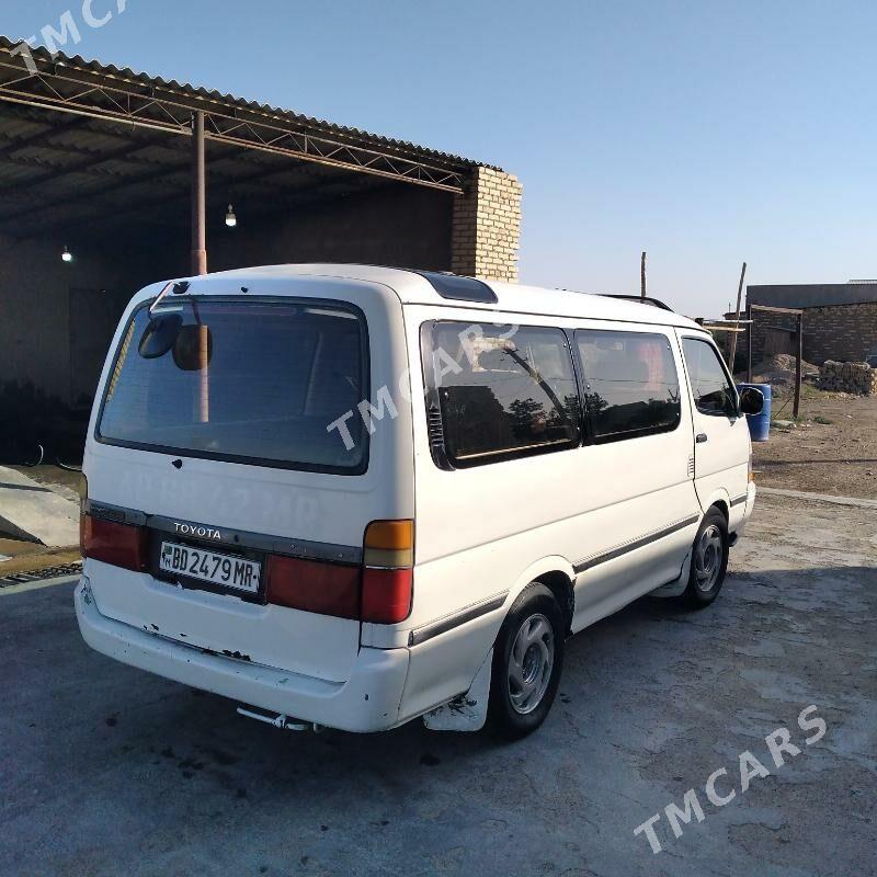 Toyota Hiace 1990 - 65 000 TMT - Murgap - img 3
