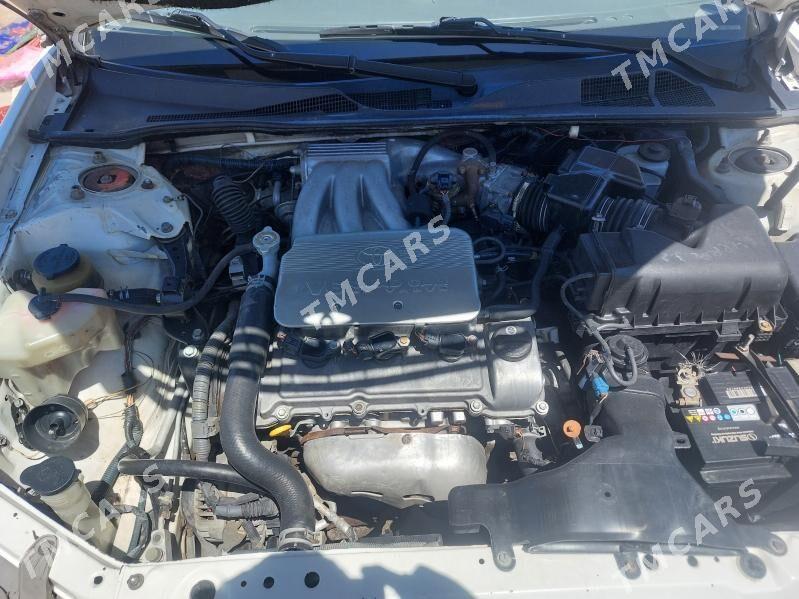 Toyota Camry 2002 - 175 000 TMT - Кёнеургенч - img 5
