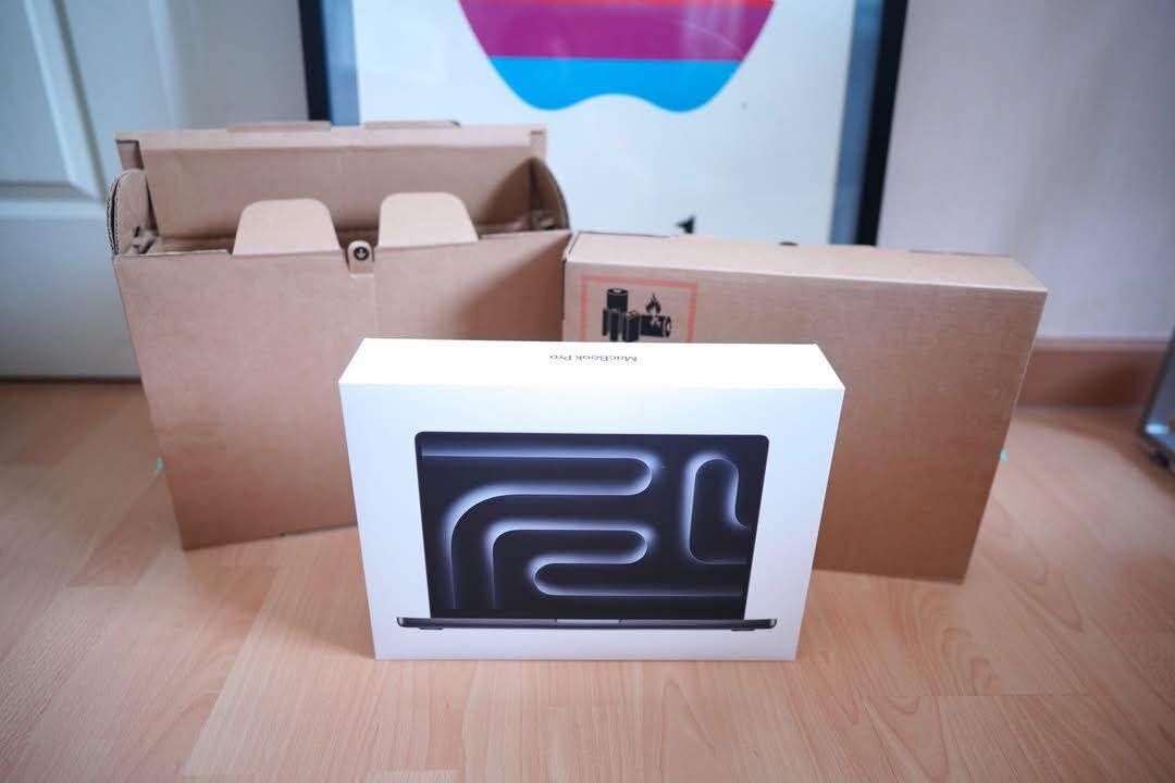 MacBook Pro 14inch M4 - Aşgabat - img 4