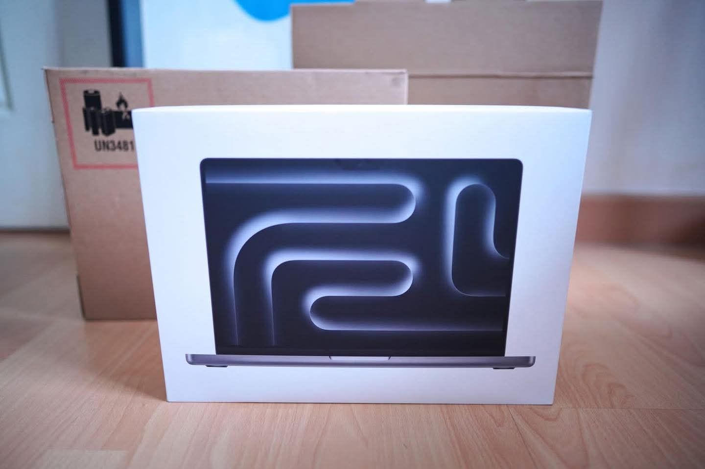 MacBook Pro 14inch M4 - Aşgabat - img 1