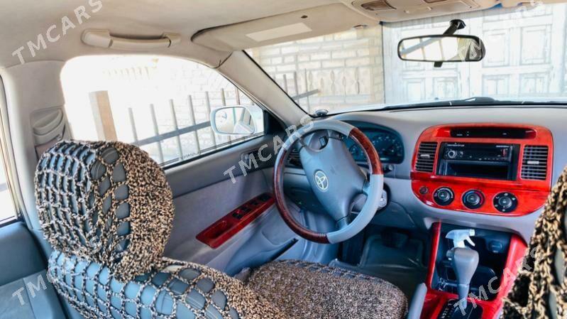 Toyota Camry 2002 - 145 000 TMT - Гурбансолтан Едже - img 2