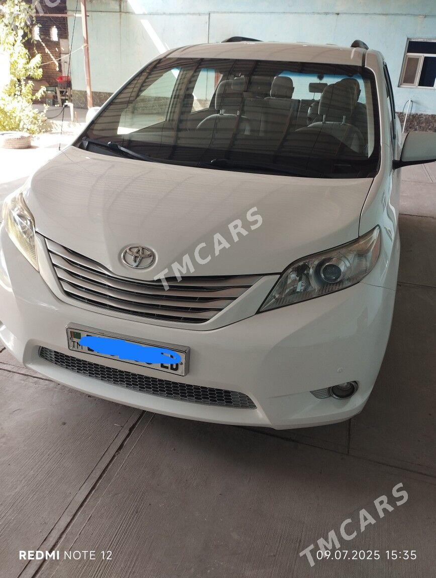 Toyota Sienna 2012 - 270 000 TMT - Dänew - img 6