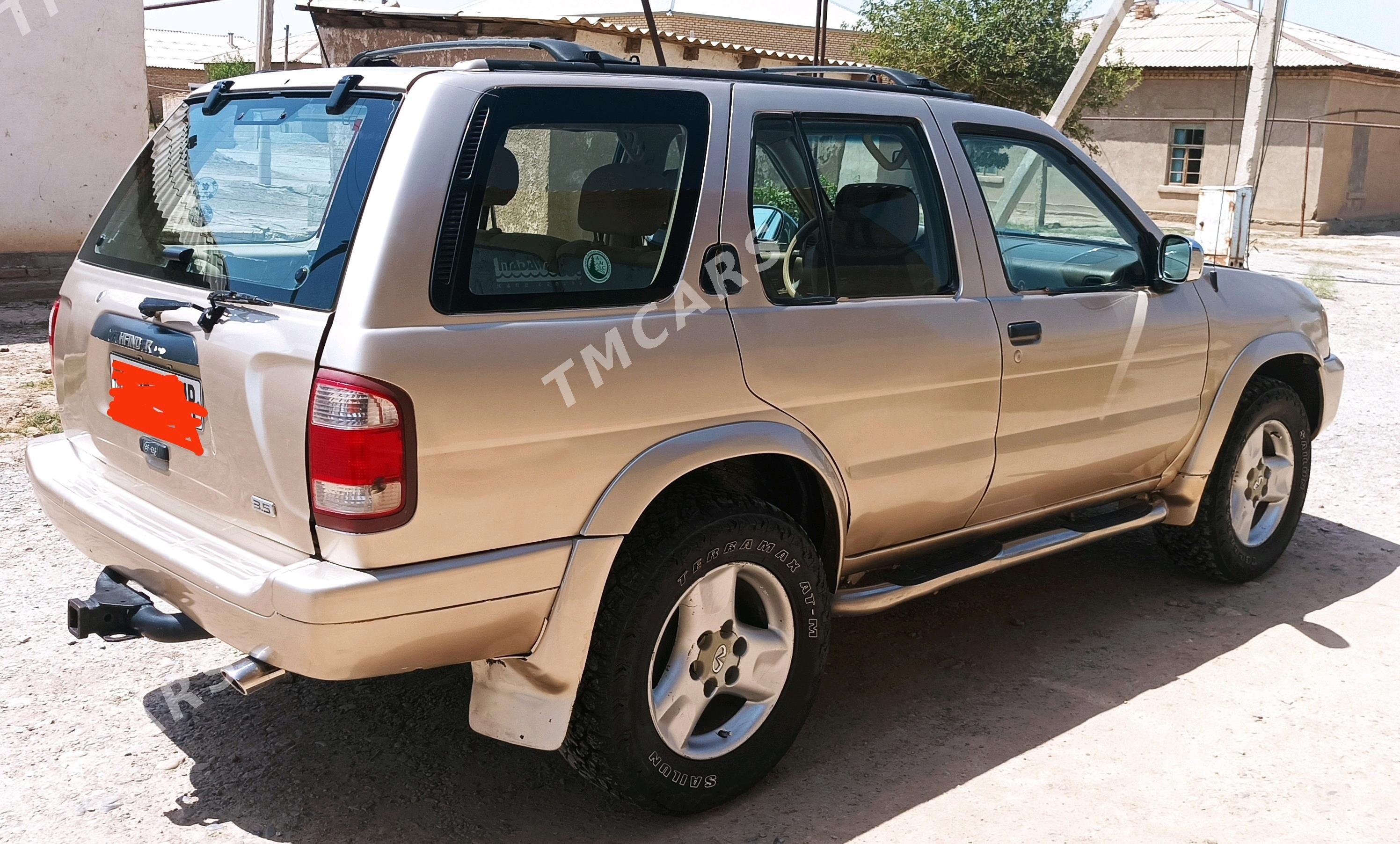 Nissan Pathfinder 1997 - 85 000 TMT - Байрамали - img 2
