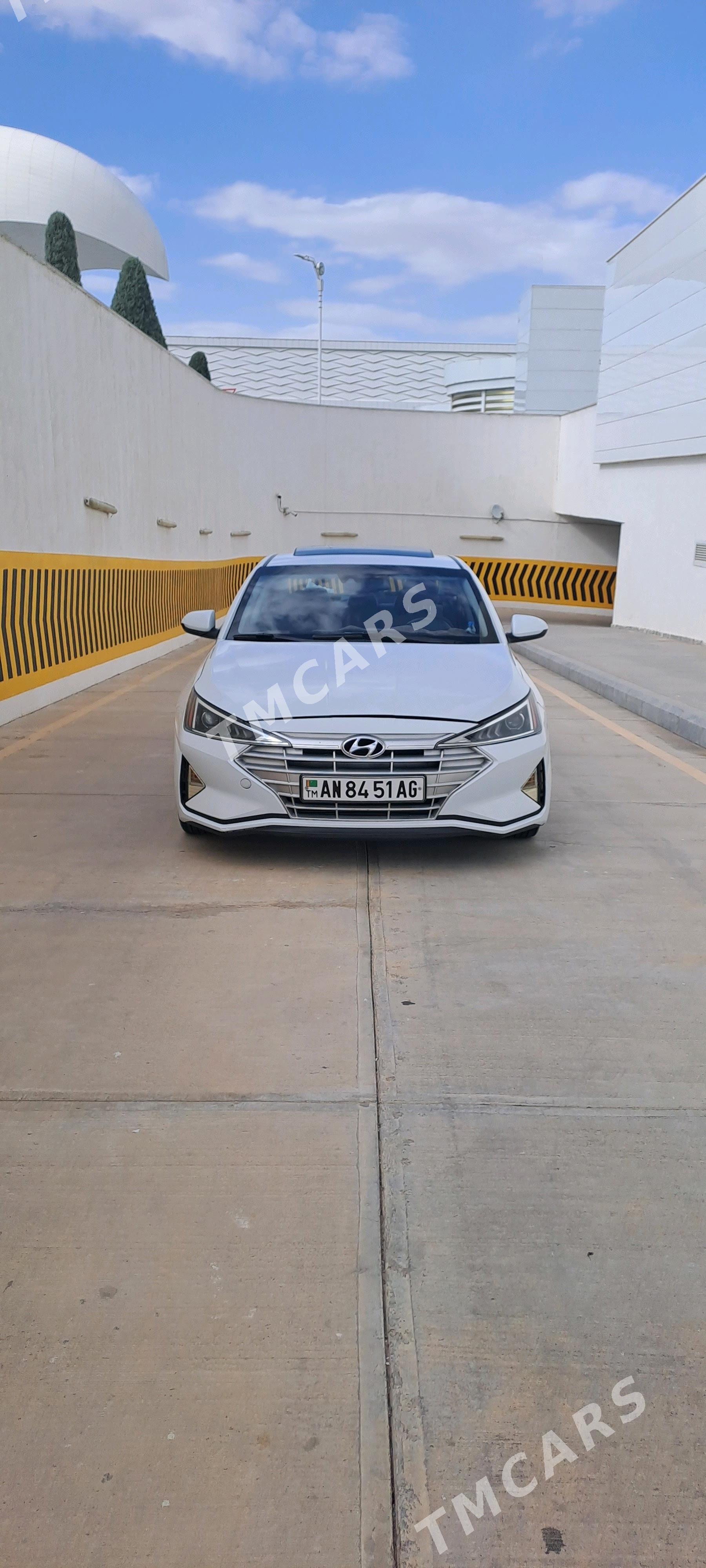 Hyundai Elantra 2020 - 205 000 TMT - Aşgabat - img 3