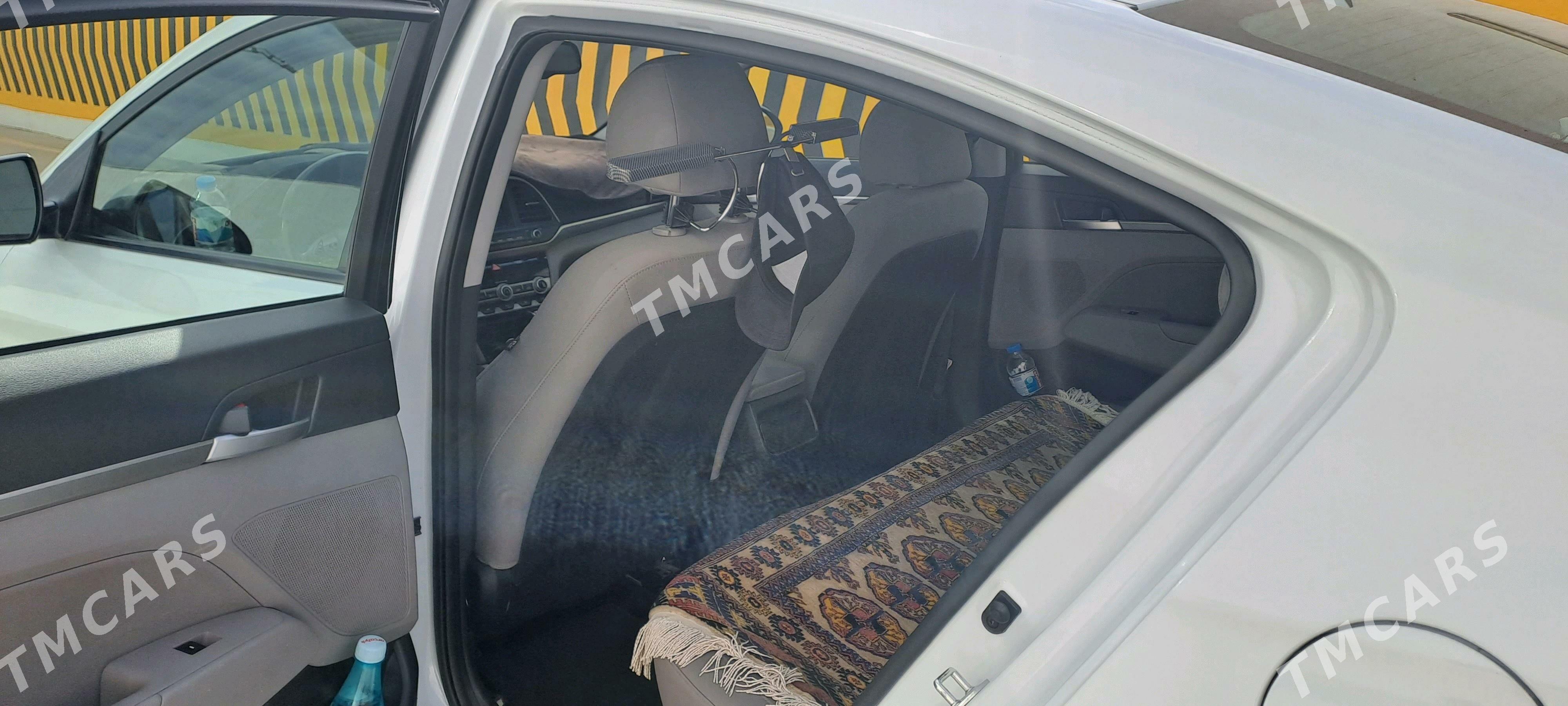 Hyundai Elantra 2020 - 205 000 TMT - Aşgabat - img 2