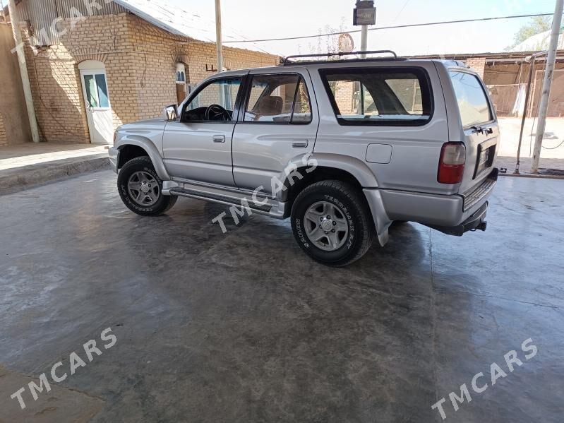 Toyota 4Runner 2000 - 140 000 TMT - Сакарчага - img 2