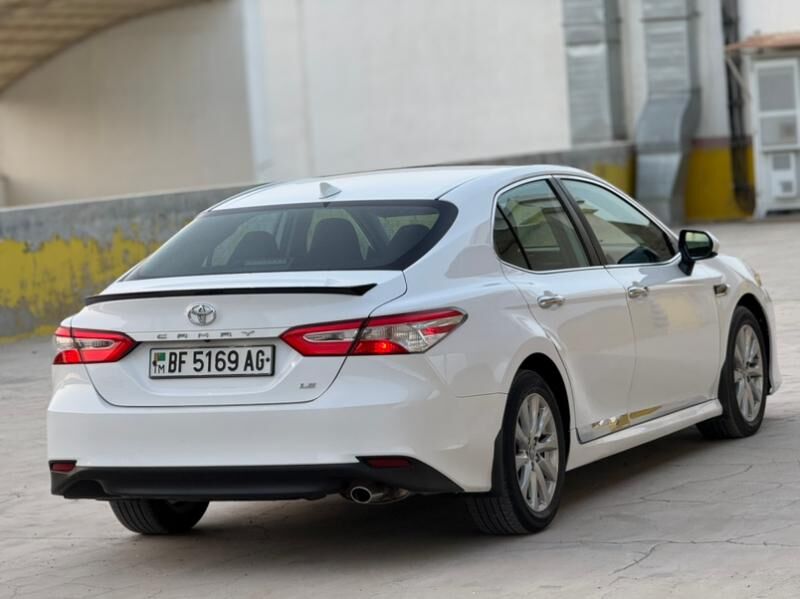 Toyota Camry 2019 - 288 000 TMT - Ашхабад - img 2