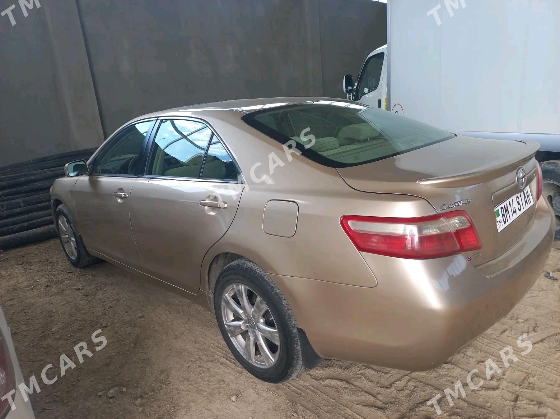 Toyota Camry 2008 - 145 000 TMT - Ак-Бугдайский этрап - img 4