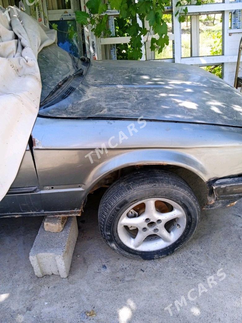 BMW 3 Series 1990 - 10 000 TMT - Kaka - img 2