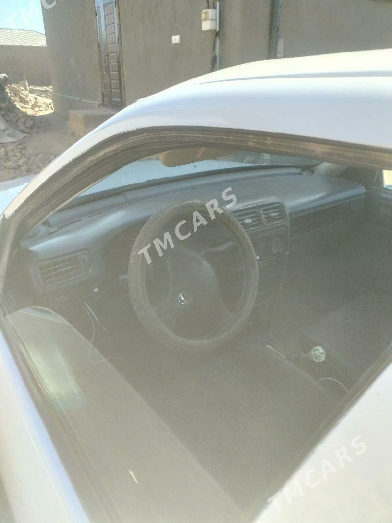 Opel Vectra 1990 - 30 000 TMT - Дашогуз - img 4