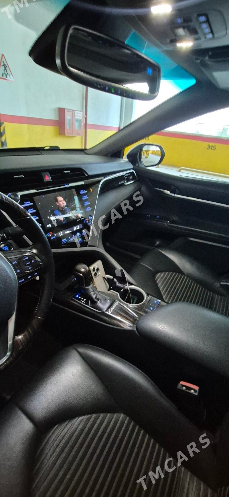 Toyota Camry 2018 - 295 000 TMT - Ашхабад - img 5