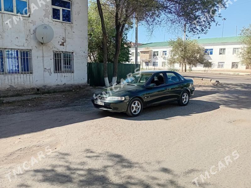 Opel Vectra 1998 - 45 000 TMT - Дашогуз - img 1