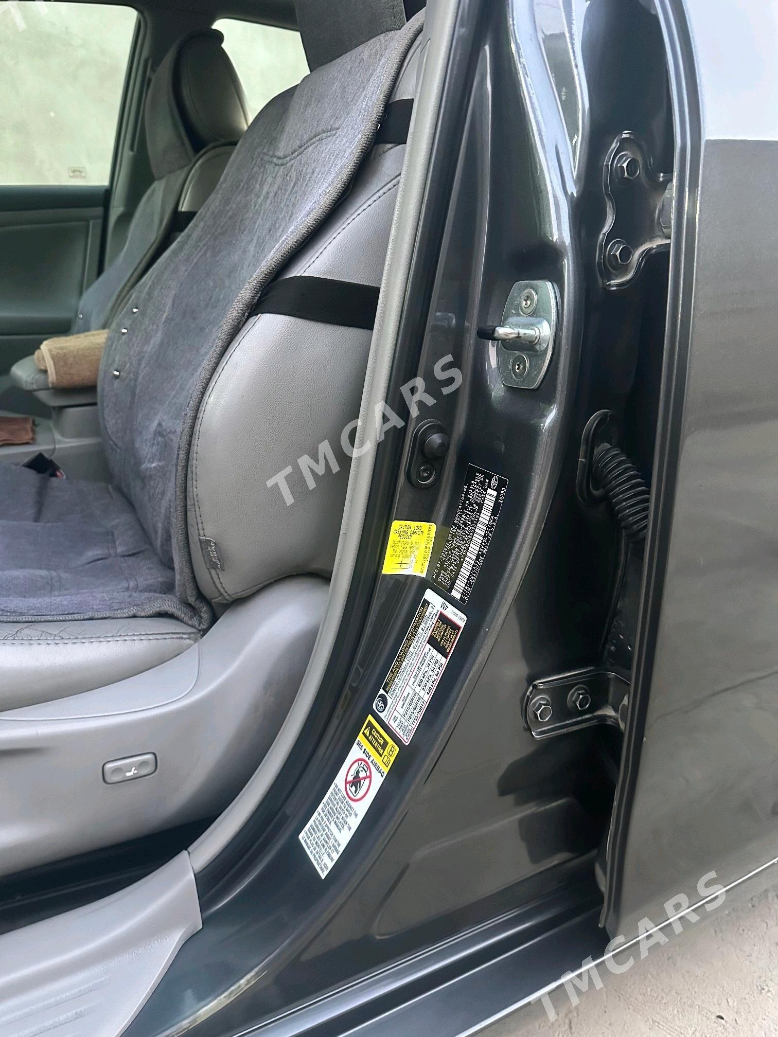 Toyota Camry 2011 - 185 000 TMT - Бахарден - img 6