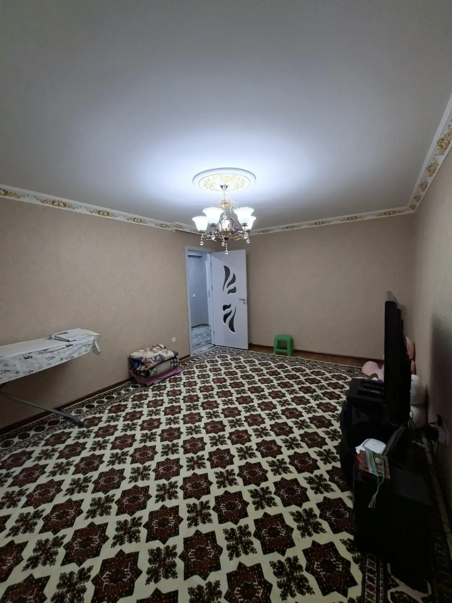 продам квартиру - 2 мкр - img 2