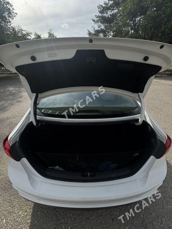 Hyundai Elantra 2018 - 240 000 TMT - Ашхабад - img 3