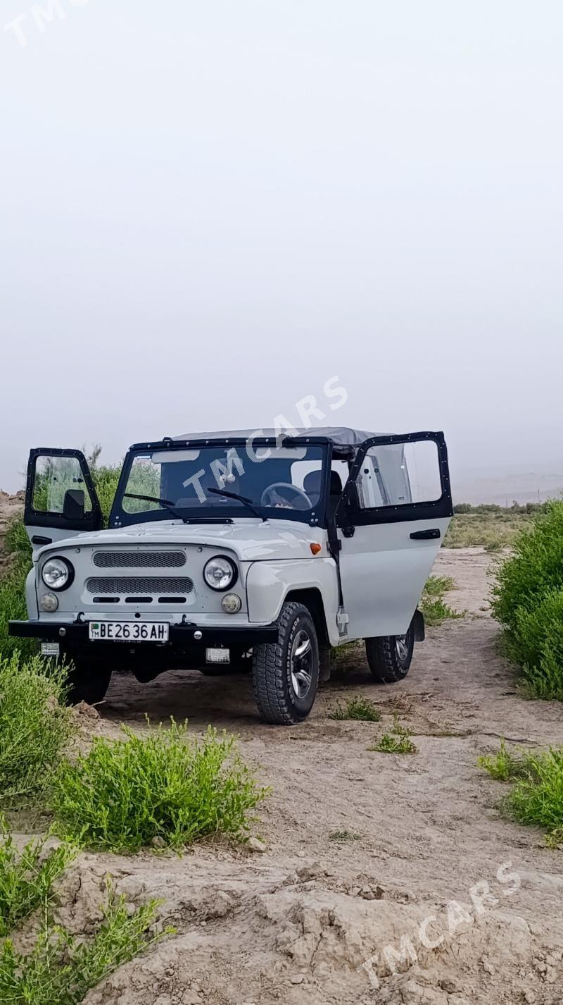 UAZ 469 2002 - 75 000 TMT - Bäherden - img 2