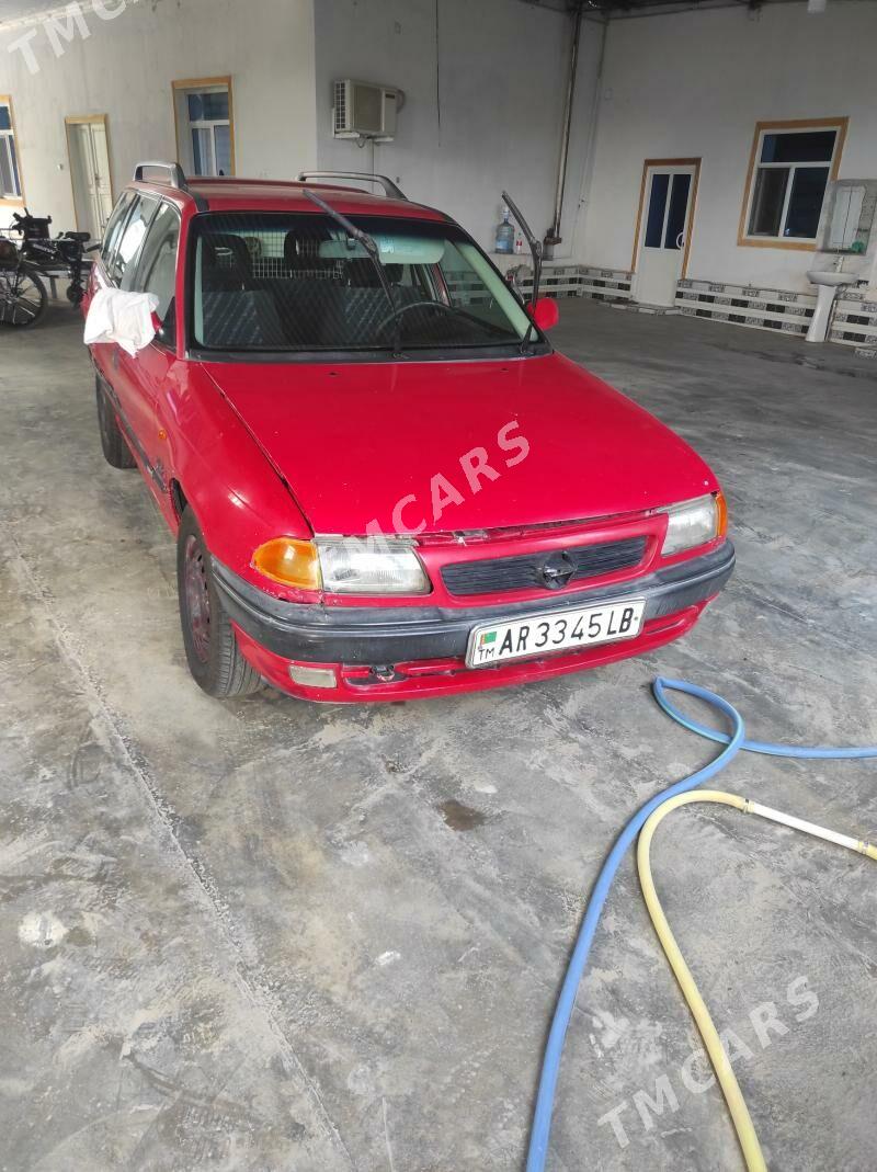 Opel Astra 1996 - 40 000 TMT - Dänew - img 6