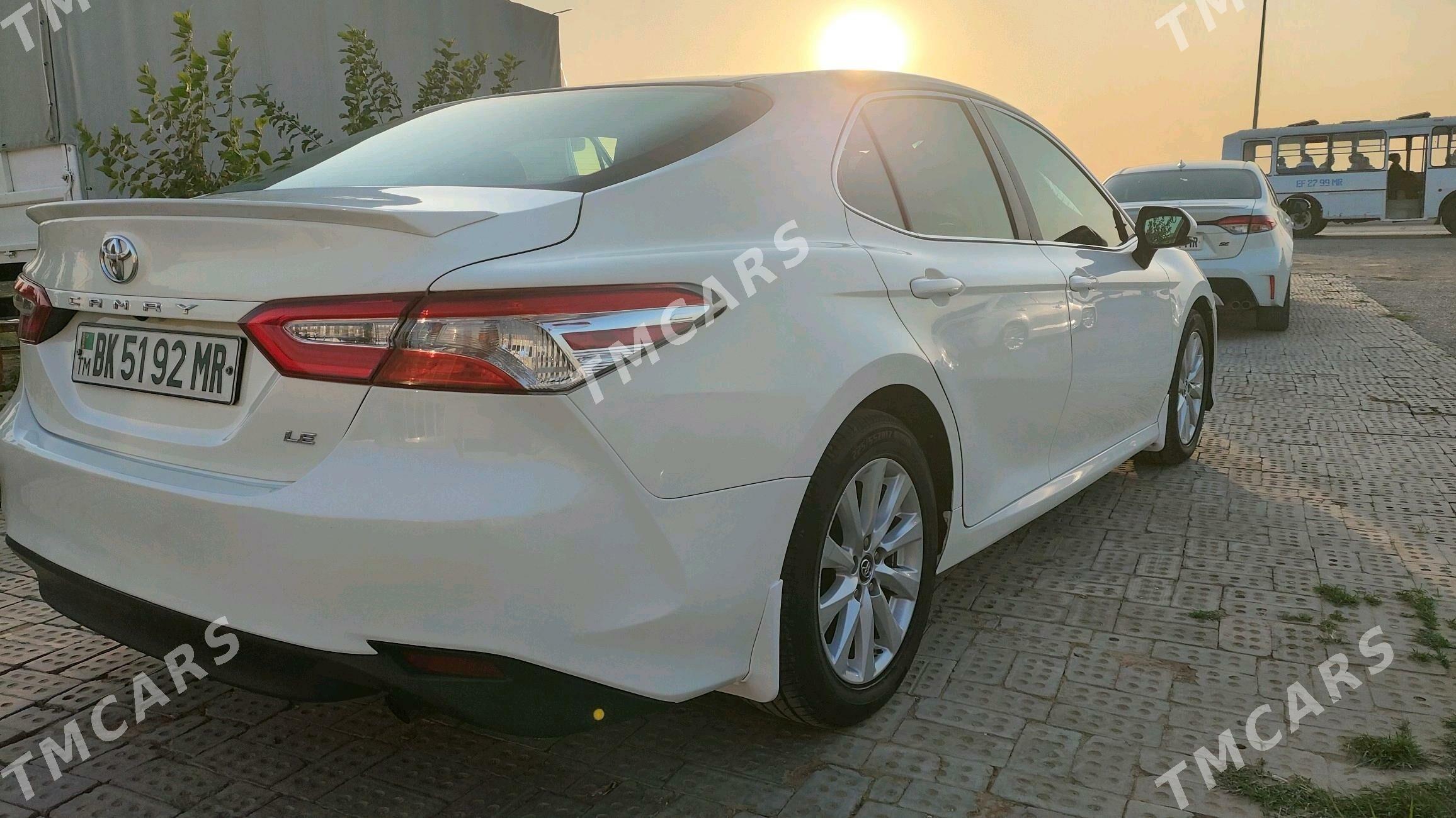 Toyota Camry 2018 - 289 000 TMT - Мары - img 6