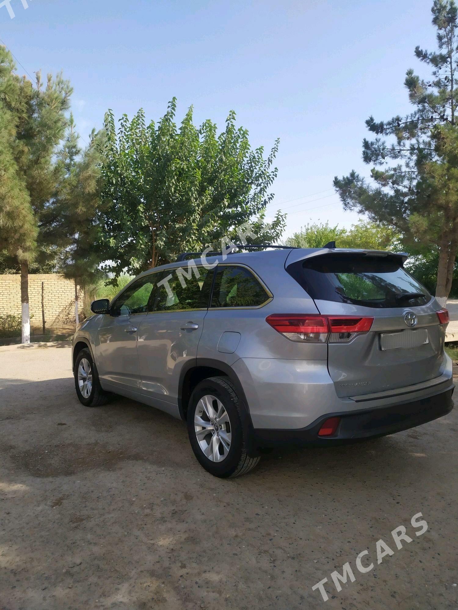 Toyota Highlander 2017 - 365 000 TMT - Mary - img 3