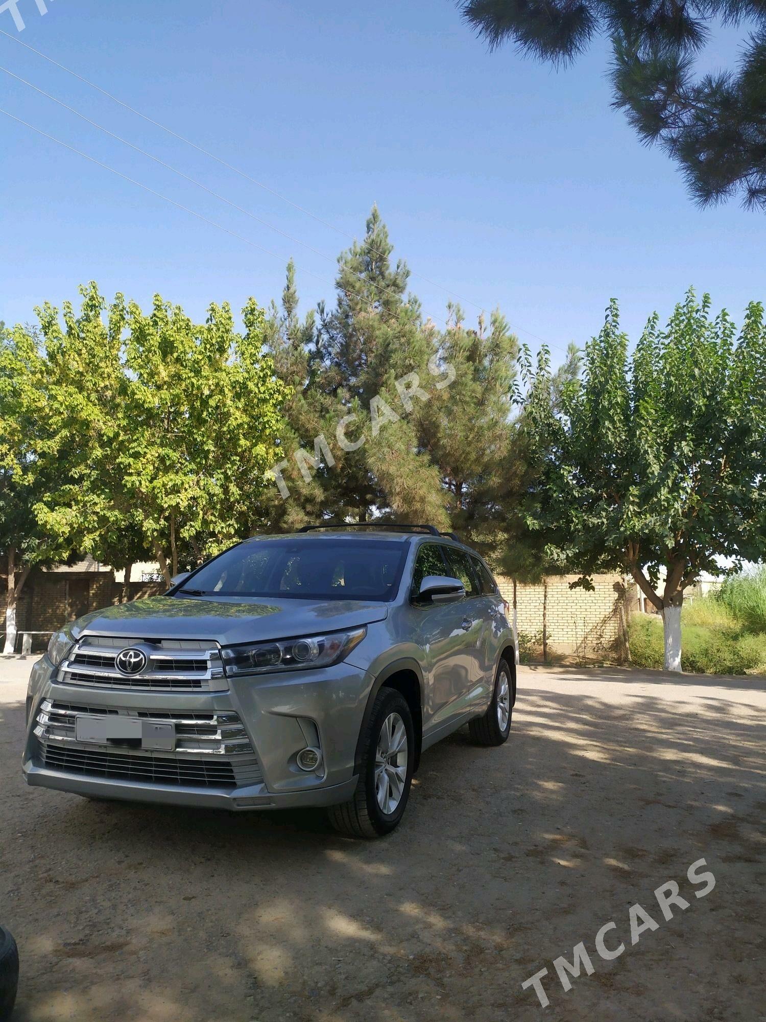 Toyota Highlander 2017 - 365 000 TMT - Mary - img 4