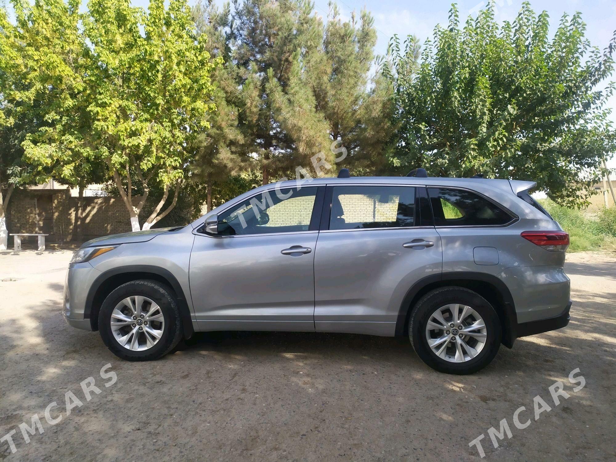 Toyota Highlander 2017 - 365 000 TMT - Mary - img 6