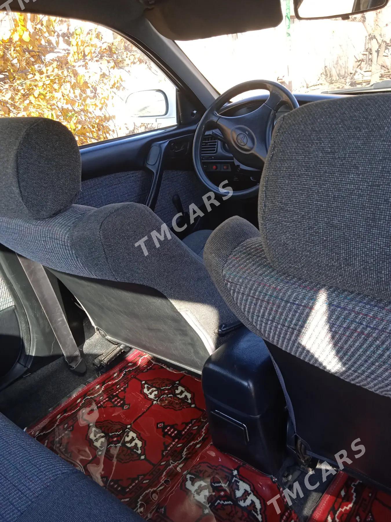 Toyota Carina 1993 - 70 000 TMT - Фарап - img 4