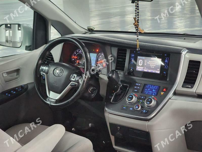 Toyota Sienna 2017 - 330 000 TMT - Aşgabat - img 5