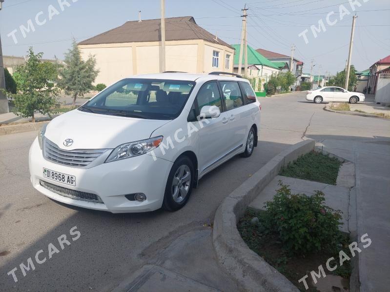 Toyota Sienna 2015 - 300 000 TMT - Ашхабад - img 4