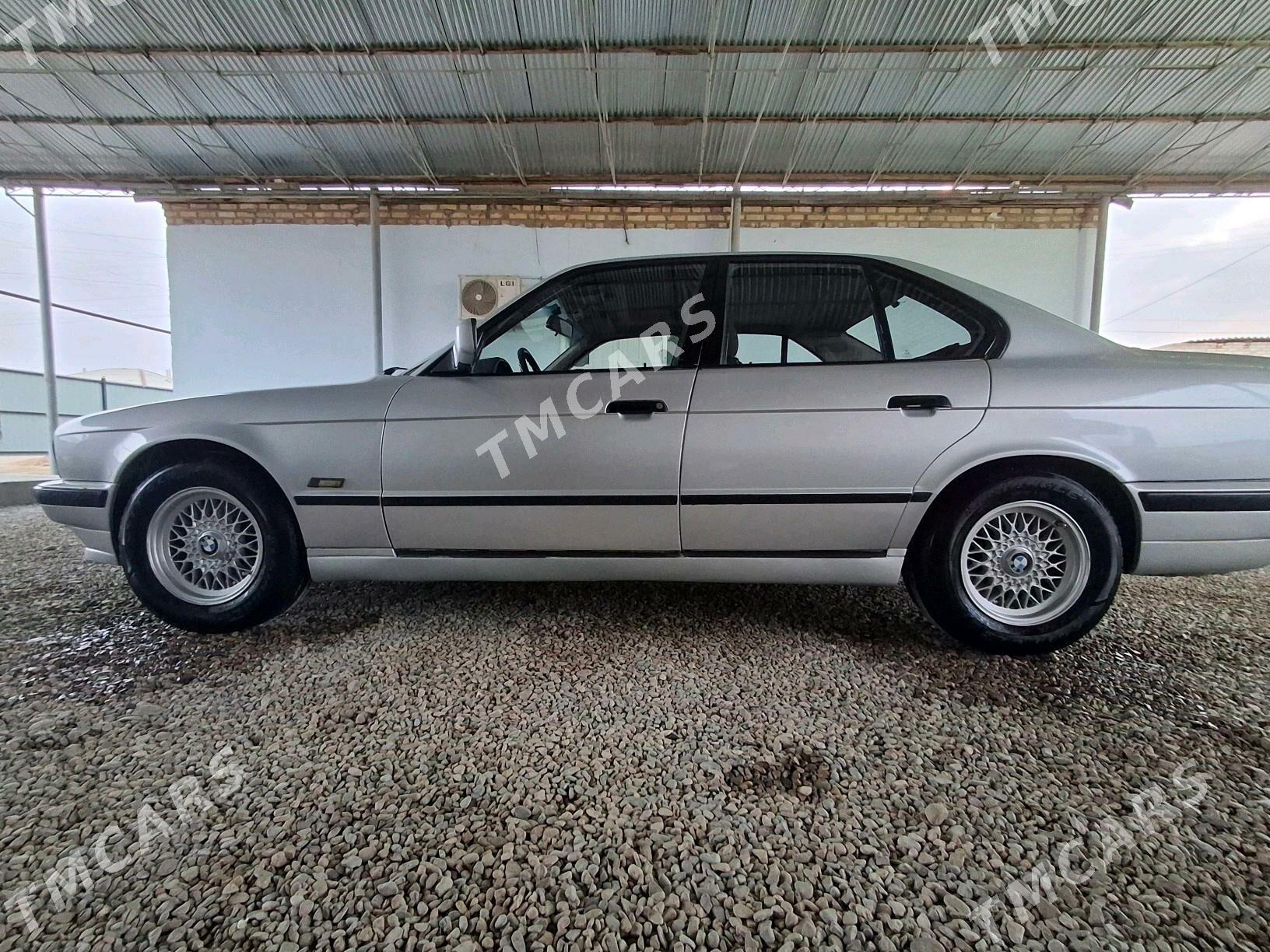 BMW 525 1993 - 62 000 TMT - Мургап - img 4